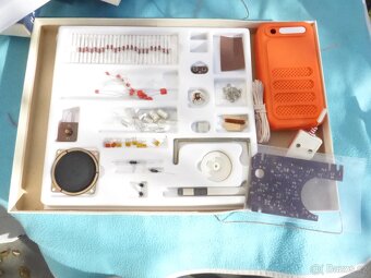 Radiokonstruktor - RUSKÁ dětská stavebnice NOVÁ - 2