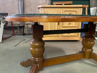 Konferenční stůl z masivu - 2