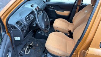 Interiér Opel Agila NJOY - 2