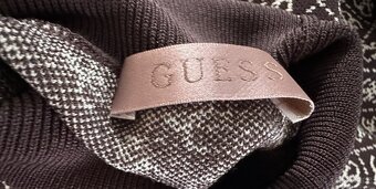 Úpletové šaty GUESS - 2