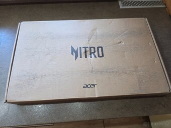Acer Nitro V 16 AI (ANV16-42-R6KN) - 2