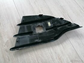 Pravá mřížka Ford Kuga Mk2 - 2