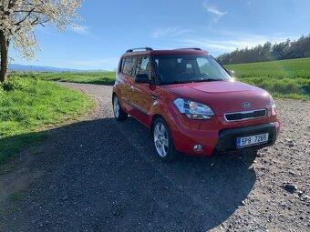 Kia Soul 1.6 CVVT 93kw - nadstandardní výbava - 2