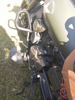 UM Renegade Commando 125 - 2