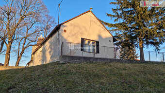 prodej rodinného domu k rekonstrukci na Pašince u Kolína - 2