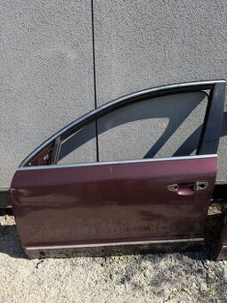 Dveře Levý Superb 2 sedan - 2
