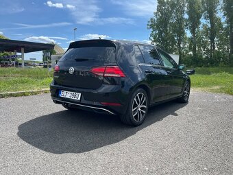 VW e-golf, 100 kW/35,8 kWh, TZ, TČ - 2