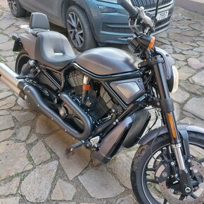 Harley Davidson Night Rod Special 6800km Čr. 2016 - 2