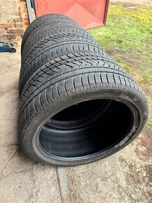 4 zimní pirelli scorpion 305/35R21 109V - 2