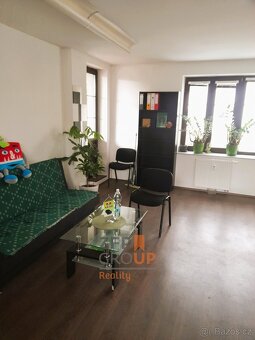 Pronájem kanceláře o rozloze 30 m2, ulice Žitavského - Patiu - 2