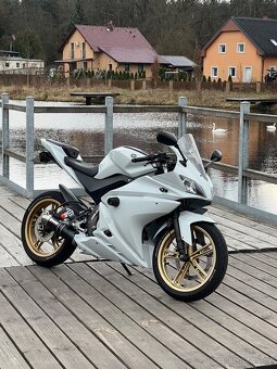 Yamaha yzf r125 - 2