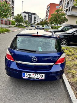 Opel Astra H 1.6 - 2