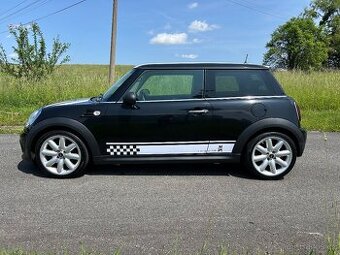 Mini Cooper ONE R56 1.6i - 2
