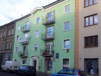 Podkrovní byt 2+kk v centru Chomutova - 2