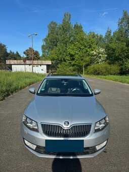 Škoda Octavia III Combi Sportline 2.0TDI 110kW DSG - 2
