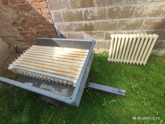 Radiator litinový - 2