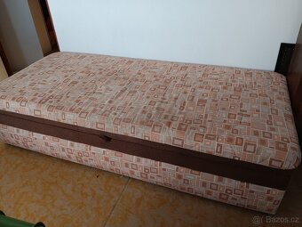 Gauč s úložným prostorem - 2