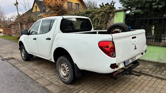 Prodám mitsubishi L200, 2,5 DiD, rok výroby 2013 - 2