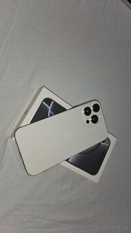 Apple Iphone 16 pro max - 2