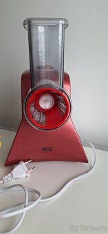 Kuchyňský strouhač ECG – 4 nástavce, plně funkční - 2