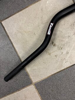 Řídítka Renthal Fatbar - 2