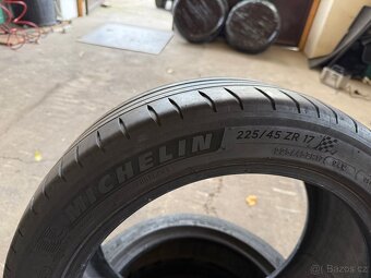 Letní pneumatiky Michelin Pilot Sport 4 - 225/45/17 - 2