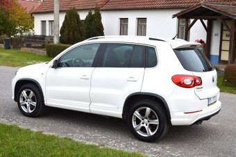 Volkswagen Tiguan 2.0TDI 4x4 R-Line ,manuál ,bez koroze - 2