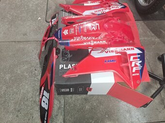 Plasty Honda CRF - 2