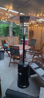 Zahradní set kvalitního nábytku skládací stůl se židlemi.... - 2