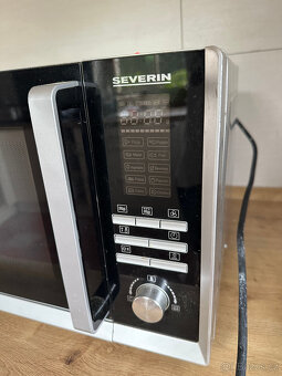 Mikrovlnná trouba Severin 9675 - 2