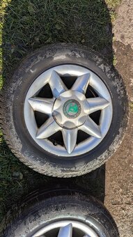 Alu kola Felicia - 2