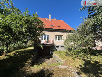 Prodej vícegeneračního rodinného domu o dispozici 5+1 v Doln - 2