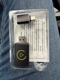 Bezdratovy Carplay/Android auto adapter - 2