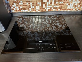 Indukční deska AEG - 2