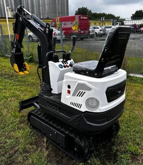 minibagr, bagr do budov, pásový bagr, rypadlo - 2