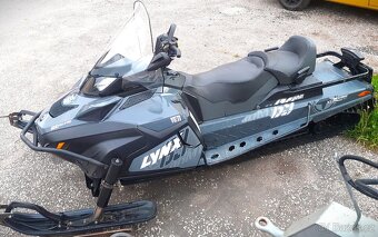 Lynx 69 Yeti Army 600 E-tec - 2