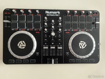 Numark MIXTRACK PRO 2 - 2