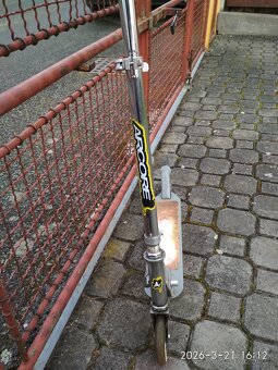 Koloběžka Arcore - 2