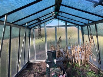 Skleník - 2