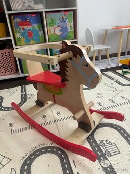 Houpací kůň lupilu® + hračka - 2