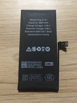 iPhone 12 míní baterie - 2