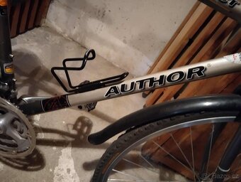 Author compact - 2