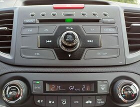 Original radio Honda CR-V 4 gen., rok vyroby 2012 – 2016. - 2