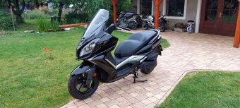 Kymco NewDowntown 125i ABS - 2