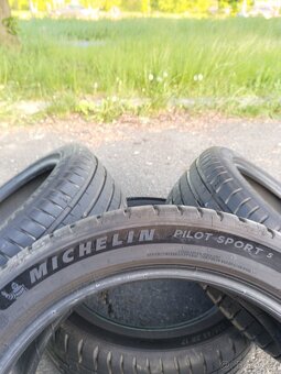Letní pneu Michelin Pilot Sport 5 ; 225/45 ZR 17 - 2