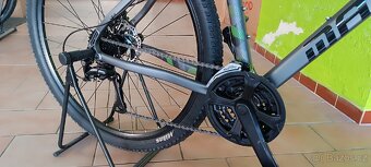 Kolo Maxbike 29", Shimano 3x8s, velikost 19" - 2
