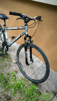 Dámské kolo Apache na 155-175cm - 2