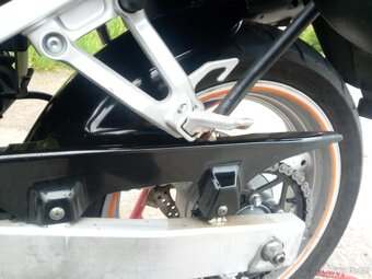 SUZUKI SV 650S - 2