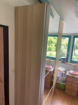 Skrin Ikea velka 152 x 237 hl 65 - 2