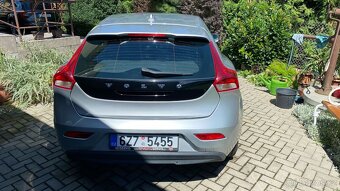 Volvo V40 - 2